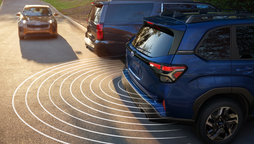 Image showing how Subaru Rear Side Vehicle (SRVD) works.